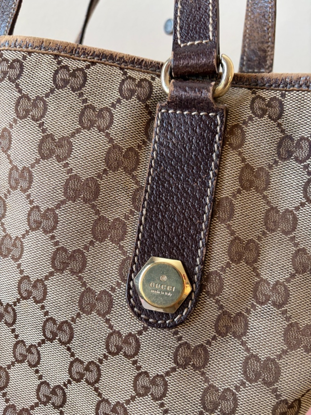 👜 Gucci GG Monogram Charmy Tote Bag Canvas & Leather Trim in Brown & Tan ✨ - Picture 7 of 16